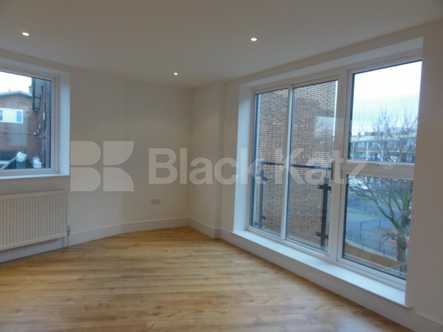 			NEW INSTRUCTION, 2 Bedroom, 1 bath, 1 reception Apartment			 Gloucester Court, Rowcross Street, Bermondsey